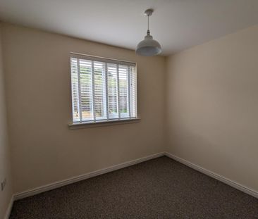 Cushat Gardens, Mayfield (Ref: 00000281) - Photo 4