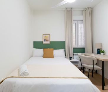 Paseo de la Reina Cristina, Madrid, Community of Madrid 28014 - Photo 4