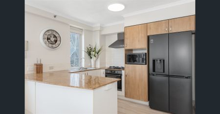 Fully Furnished Luxury Sky Home, Coveted Main River Address with Captivating Ocean & River Views - Photo 5