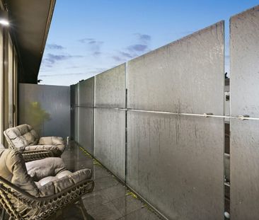 202/126 Brighton Road, Ripponlea - Photo 1
