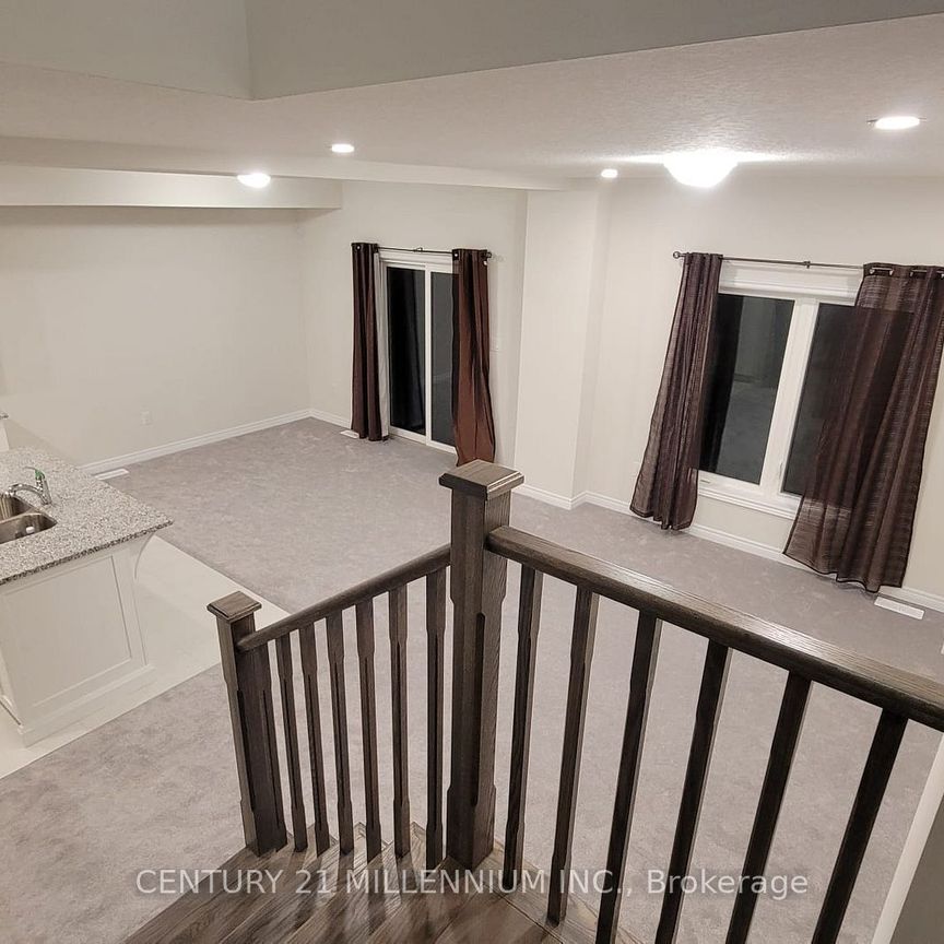 For Lease - 15 Alayche Trail, Welland, Ontario - Photo 1