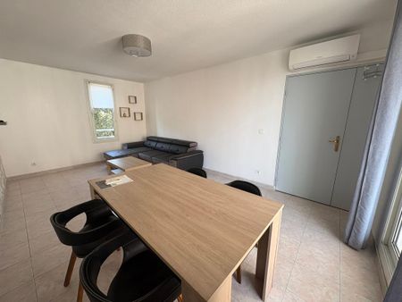 Location Appartement 2 pièces Meublé 49m² CAGNES SUR MER 06800 - Photo 2
