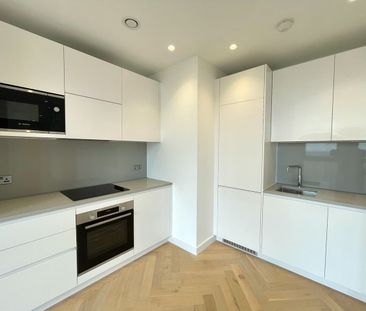 2 Bed Flat, Baddiel House, NW10 - Photo 5