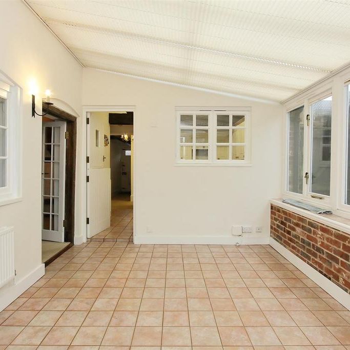 3 bedroom house to rent - Photo 1