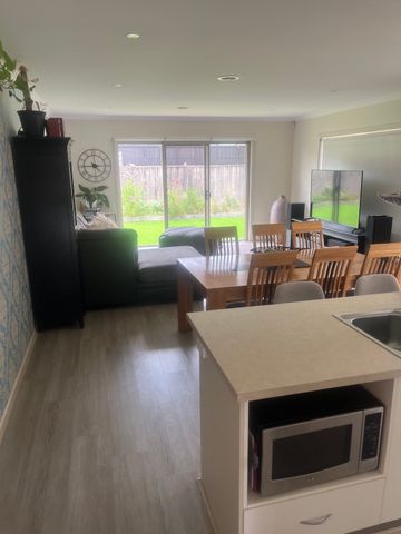 Point Cook - Photo 3