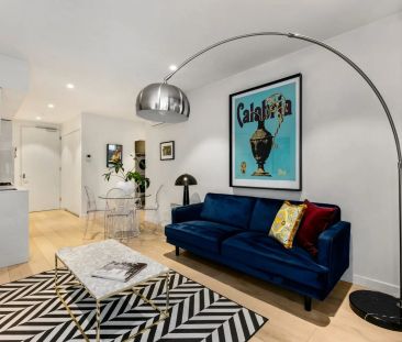 Sleek Urban Living in the Heart of Prahran's Vibrant Lifestyle Hub - Photo 1