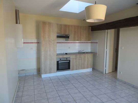 Location Appartement 2 pièces 34m² LE DORAT 87210 - Photo 1