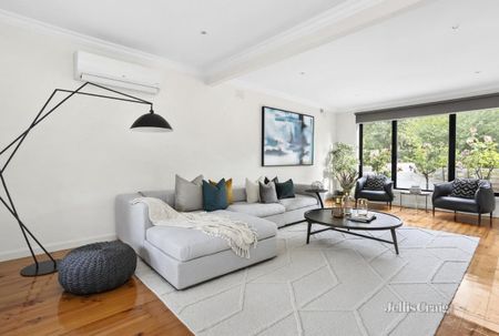 23 Jolie Vue Road, Balwyn North - Photo 3