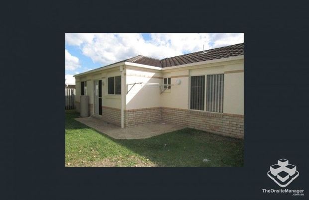 Spacious Family Home - Photo 1