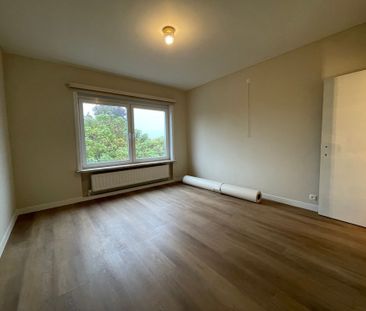 ZOTTEGEM - Gerenoveerd appartement vlakbij het station. - Foto 5