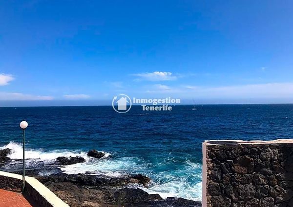 Se alquila en Costa del Silencio de 1 dormitorio