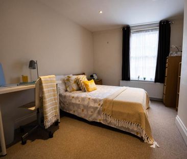 4 bedroom house to rent - Photo 3