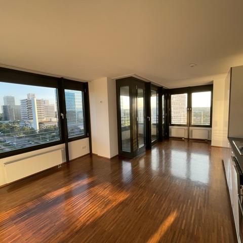 ÜBER DEN DÄCHEN VON FRANKFURT - SKY-APPARTEMENT - Photo 1