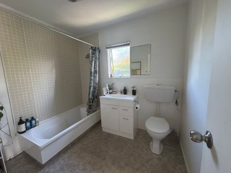 3 Bedroom Plus in Papamoa - Photo 3