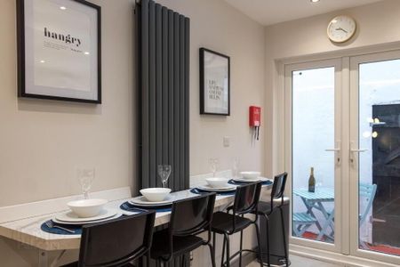 Room 4, 42 Grace Avenue, Belfast, BT5 5JH - Photo 5