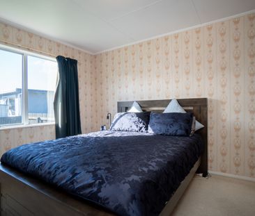 Low maintenance living! - Photo 6