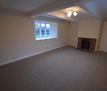 2 bedroom cottage to rent - Photo 1