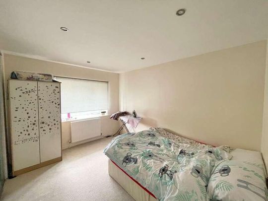 Loris Court, Cherry Hinton, CB1 - Photo 1