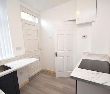 1 bedroom ground floor flat to rent - Photo 1