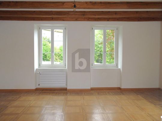 CHARME DÉPOQUE AVEC JARDIN - Foto 1