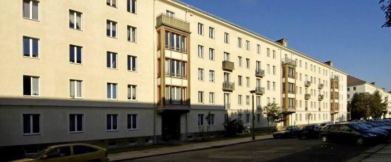 Stopp! Studenten, Azubi, Schüler: 1-Zimmer-Wohnung mit Balkon in Zentrumsnähe - Photo 1