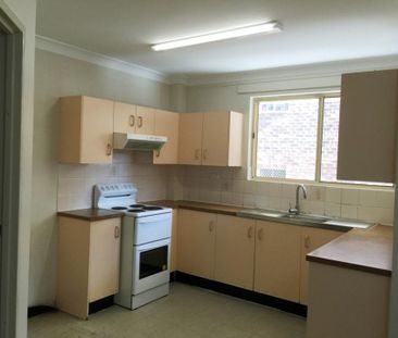 Lovely Layout, Perfectly Positioned!! - Photo 6