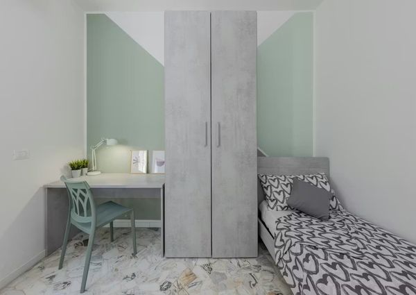 Via Castelfidardo, Padova, Veneto 35141