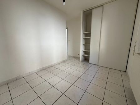 Location Appartement 3 pièces 53m² CLERIEUX 26260 - Photo 5