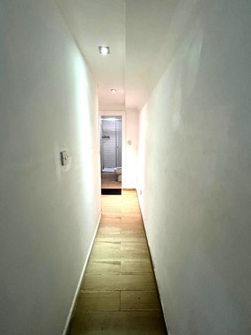2 Bed Flat, High Road, IG1 - Photo 3
