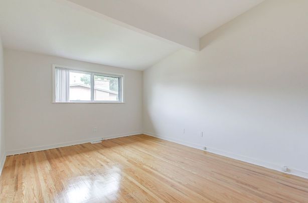 For Lease - 3092 Don Mills Road Unit# 16, Toronto, Ontario - Photo 1