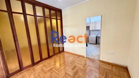 Διαμέρισμα για ενοικίαση Πλατεία Δημοκρατίας (Χολαργός) - Φωτογραφία 2