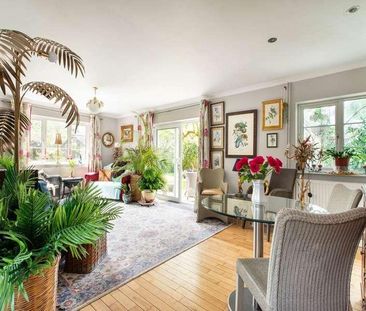 Westbury Leigh, Westbury, Wiltshire, BA13 - Photo 2