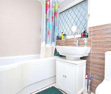 Broad Street, Guildford, Surrey, GU3 - Photo 2