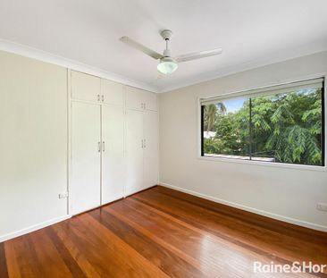 Spacious 5-Bedroom Residence in Prime St Lucia Location - Photo 3