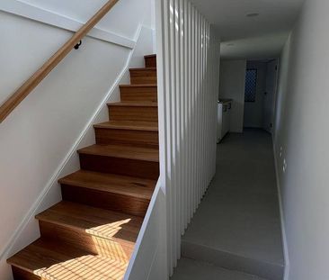2-BEDROOM COMFORT IN PRIME LOCATION! - Photo 1