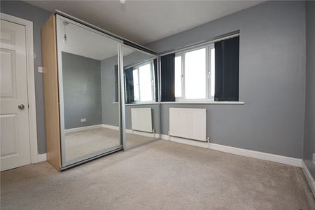 1, Weaver Gardens, Morley, Leeds, West Yorkshire, LS27 8UX - Photo 3