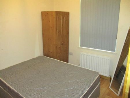 Great Apartment, 41a Agincourt Avenue, Queens University Quarter, Belfast, BT7 1QA - Photo 2