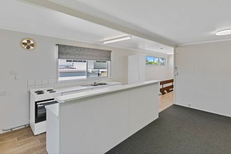 Beachside Living in Maroochydore's Most Desirable Pocket - Photo 5