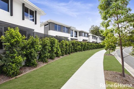 27/188 Gainsborough Drive, Pimpama, QLD 4209 - Photo 4