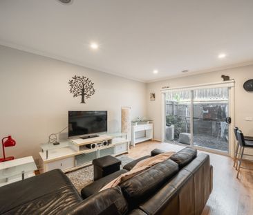 Location and Comfort all in one - Photo 2