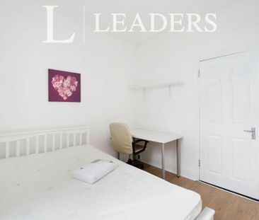 5 bedroom terraced house to rent - Photo 3