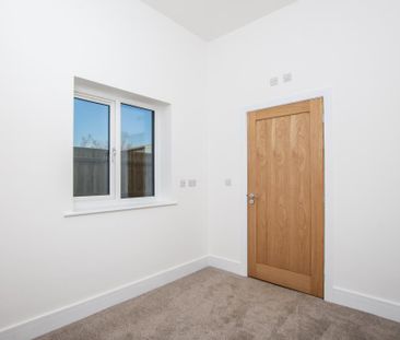 2 bedroom barn conversion to rent - Photo 1