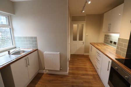 2 Bed Flat, Compton Road, BN1 - Photo 5