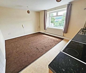 Merthyr Road, Pontypridd, CF37 - Photo 3