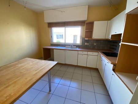 Location Maison 4 pièces 111m² - Photo 5