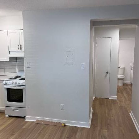 1 BEDROOM - Photo 4