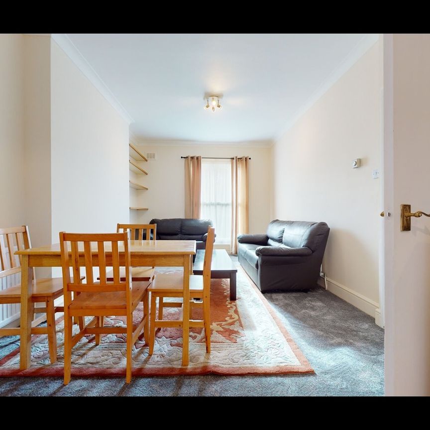 2 Bed Flat, Goldney Road, W9 - Photo 1