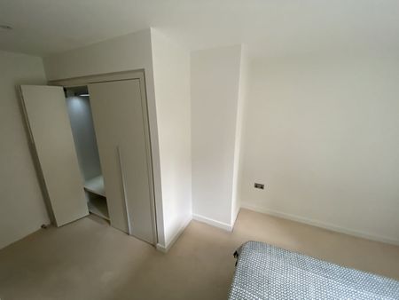 1 Bed Flat, Moore House, SW1W - Photo 4