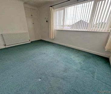 2 bedroom property to rent in Oldham - Photo 6