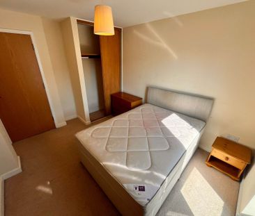 Price £900 pcm - Available Now - Unfurnished - Photo 6